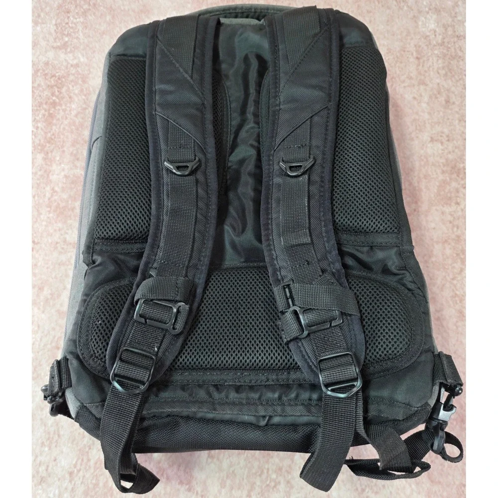 eBags TLS Professional Weekender Convertible Laptop Backpack Gray 20.5
